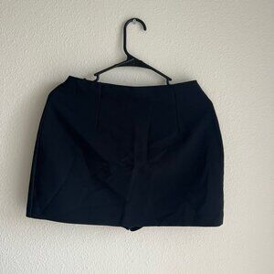 NWT black mini skort